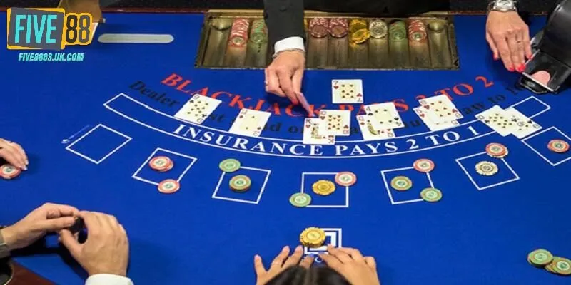 Chiến thuật cơ bản trong Blackjack cần vận dụng