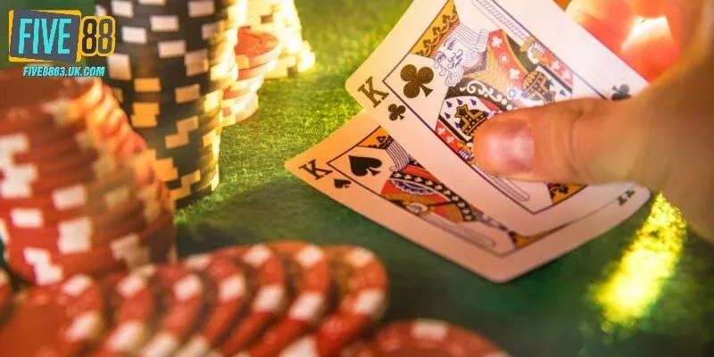 Kinh nghiệm đánh Liêng tăng tỷ lệ thắng giảm khả năng thua trắng tay 